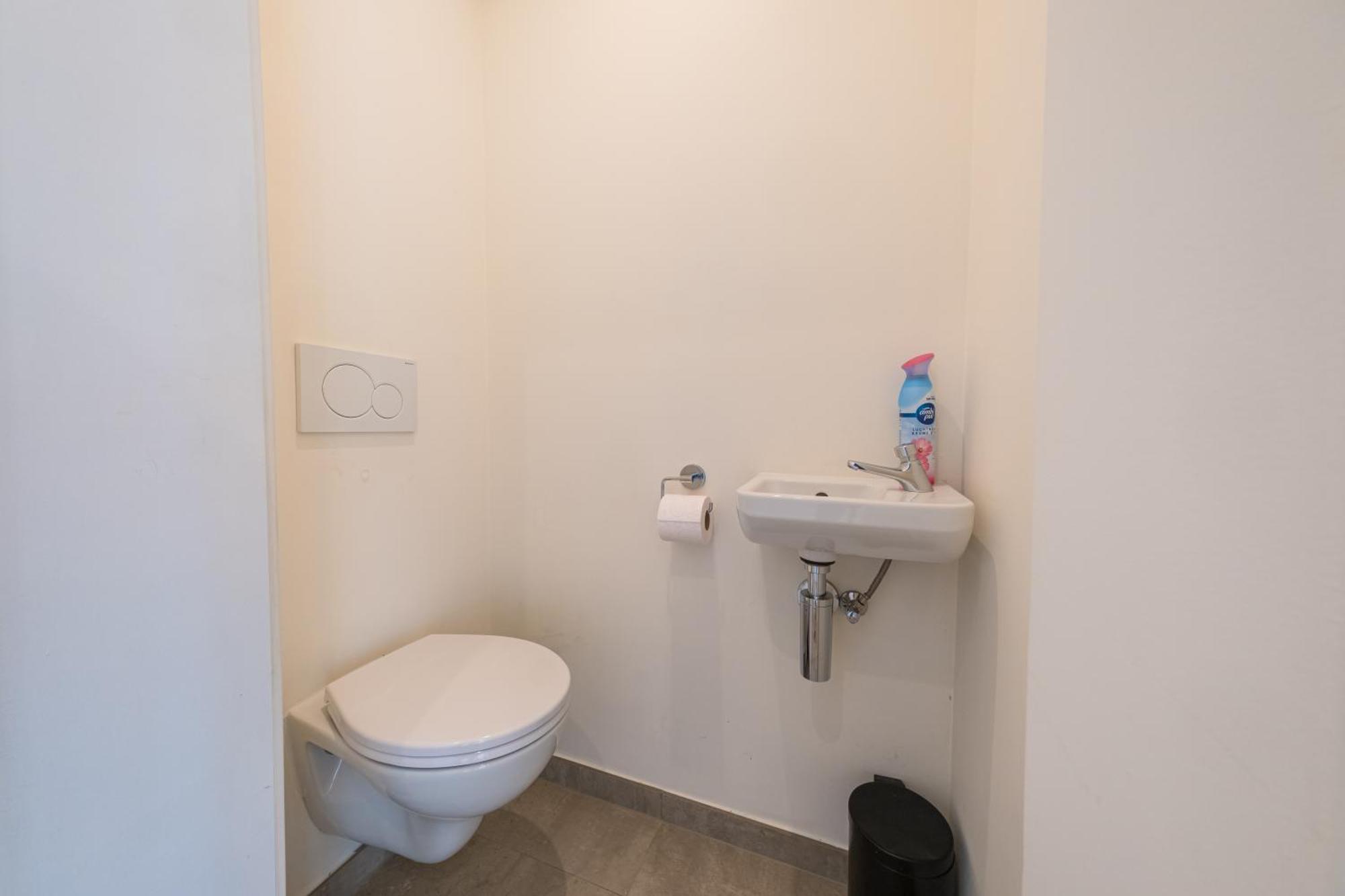 Renovated 2-bedroom In Apartamento Ostende