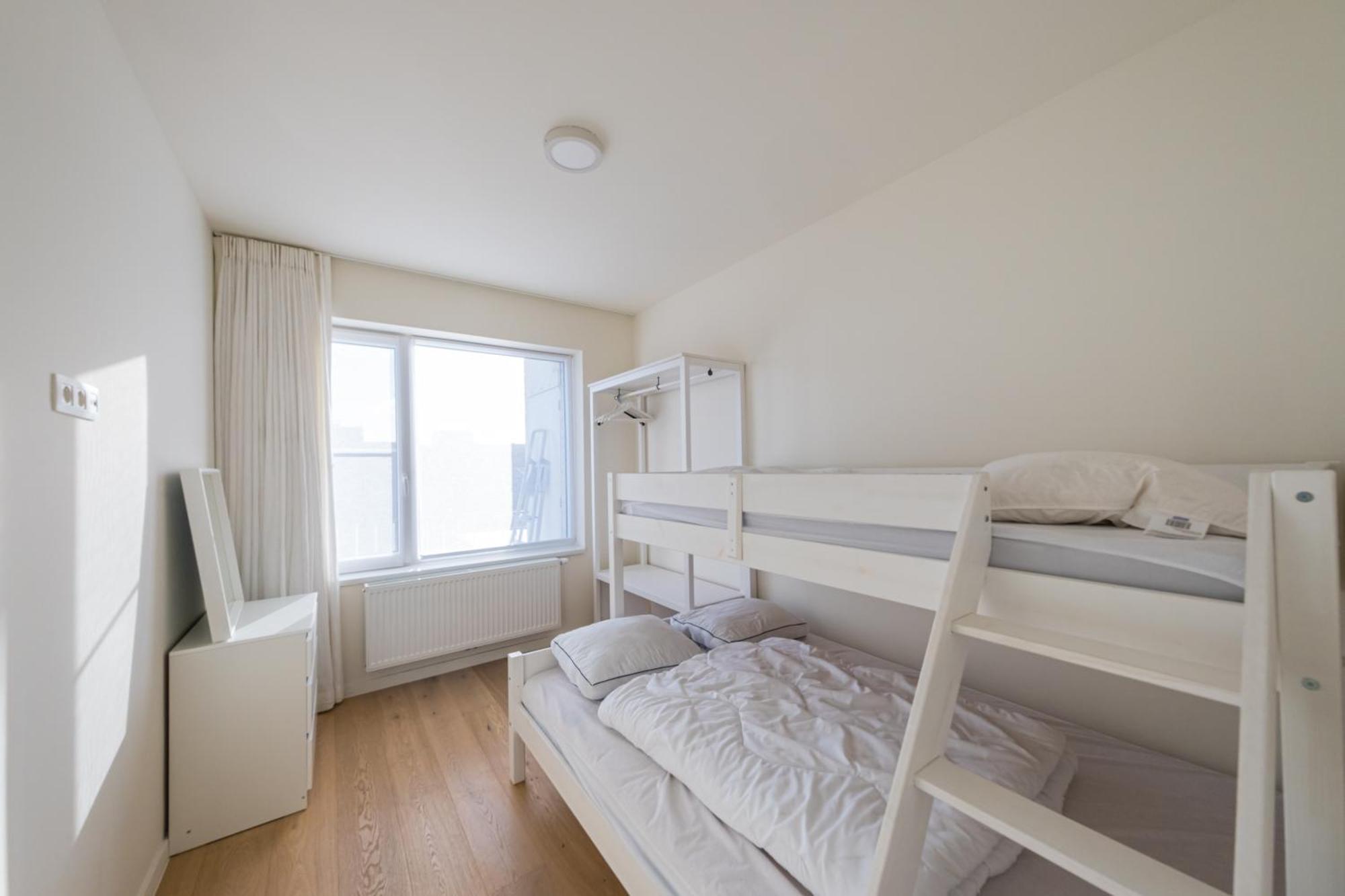 Renovated 2-bedroom In *