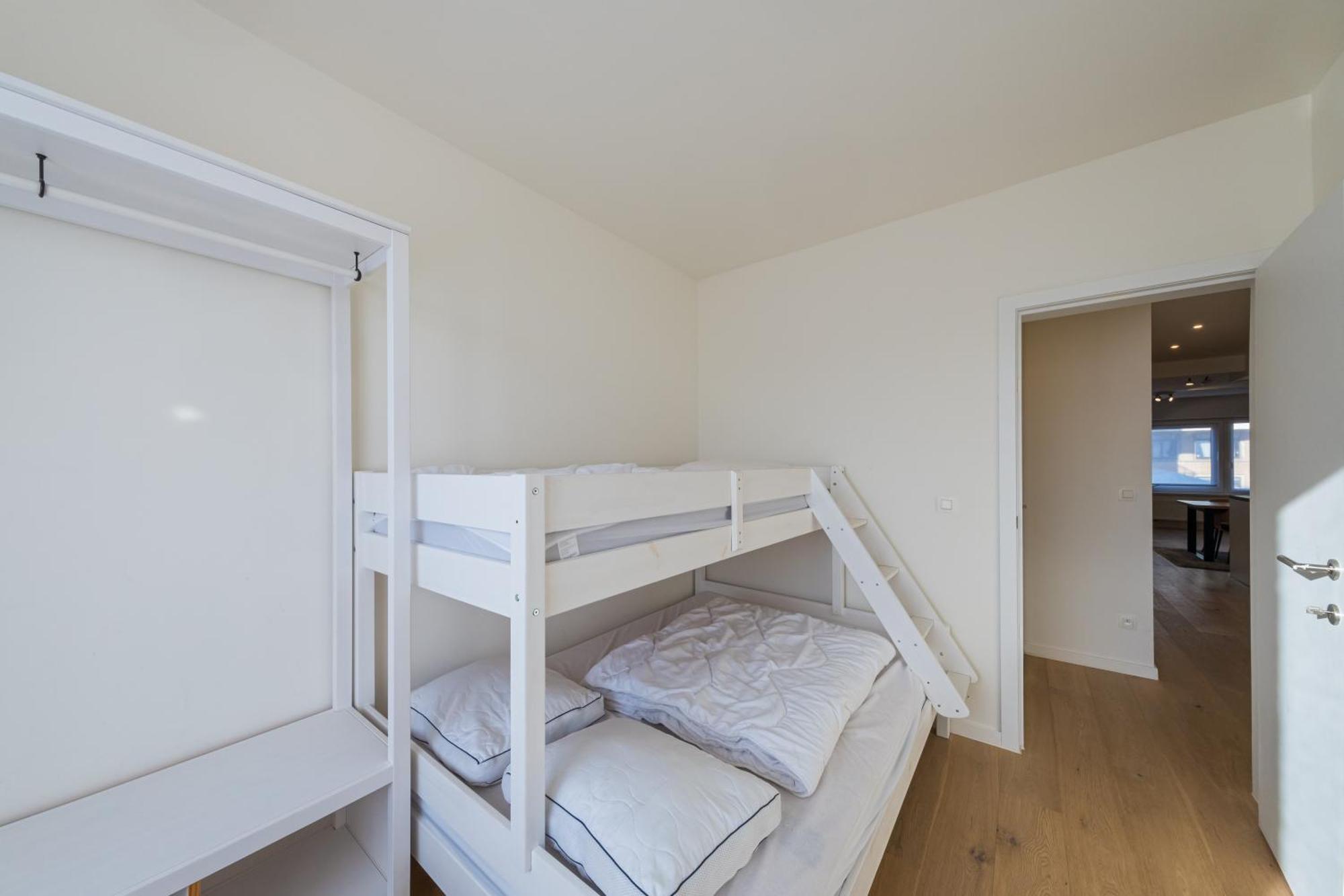 Renovated 2-bedroom In